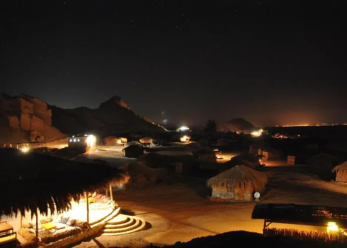New Moon Island Camp Lodge *