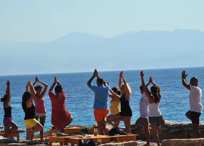 New Moon Island Camp Lodge Nuweiba`