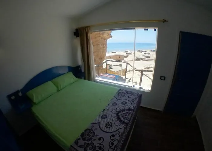 Lodge New Moon Island Camp Nuweiba`