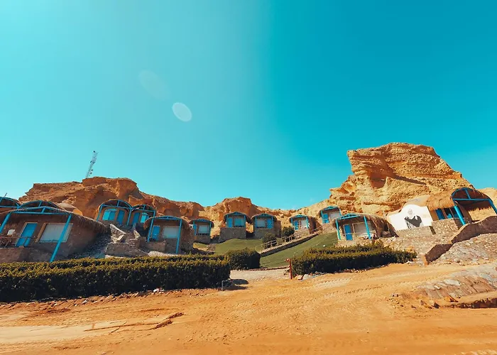 New Moon Island Camp Lodge Nuweiba`