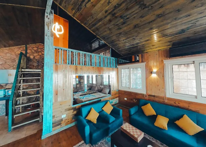 New Moon Island Camp Nuweiba`