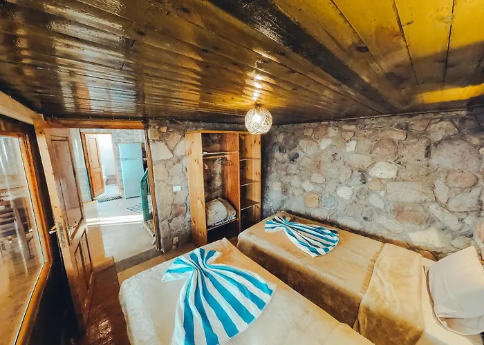 New Moon Island Camp Lodge