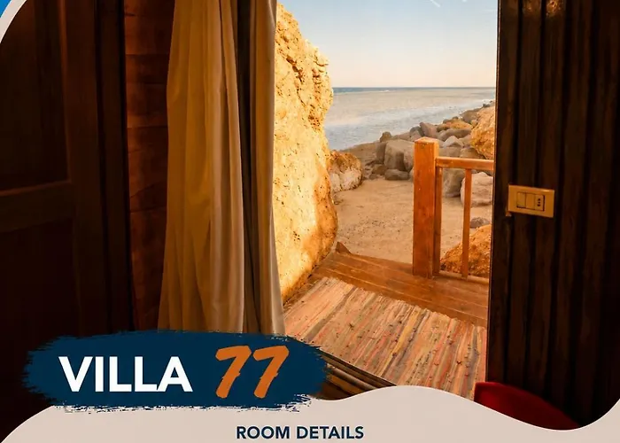 New Moon Island Camp Lodge Nuweiba`